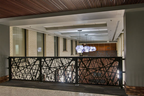 Polished Aluminium Stair Balustrade Fireproof Exterior Aluminum Handrail